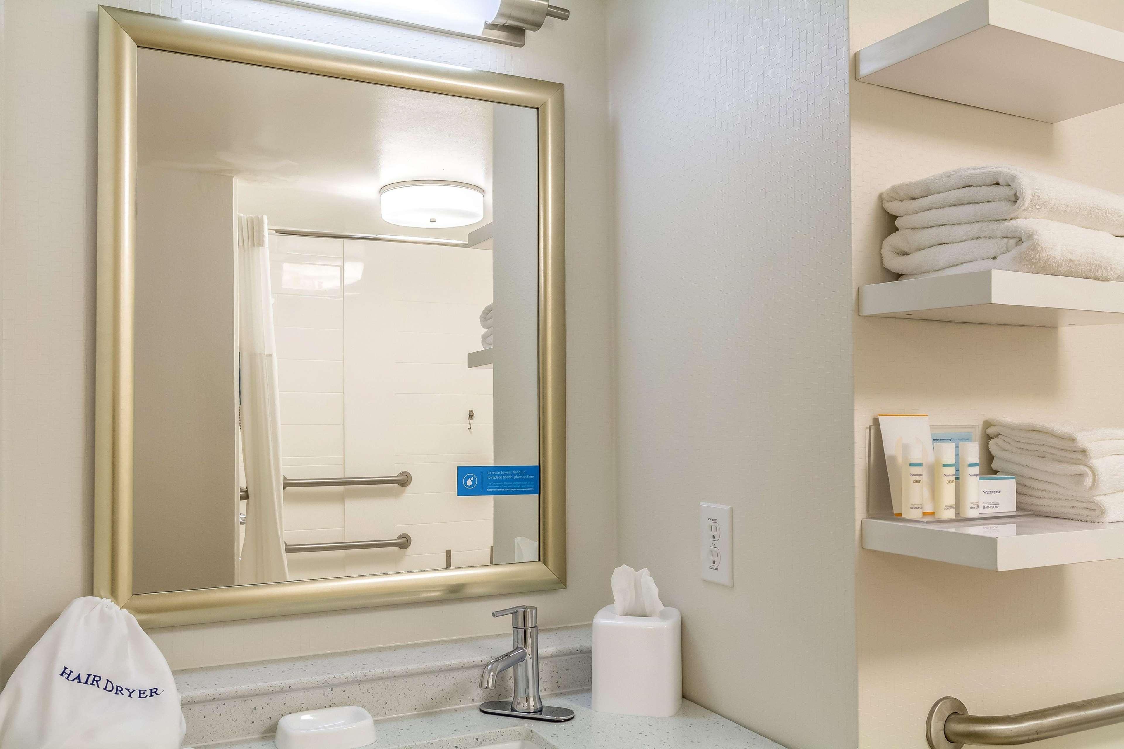 Hampton Inn Jackson Pearl Intrntl Airport Екстериор снимка