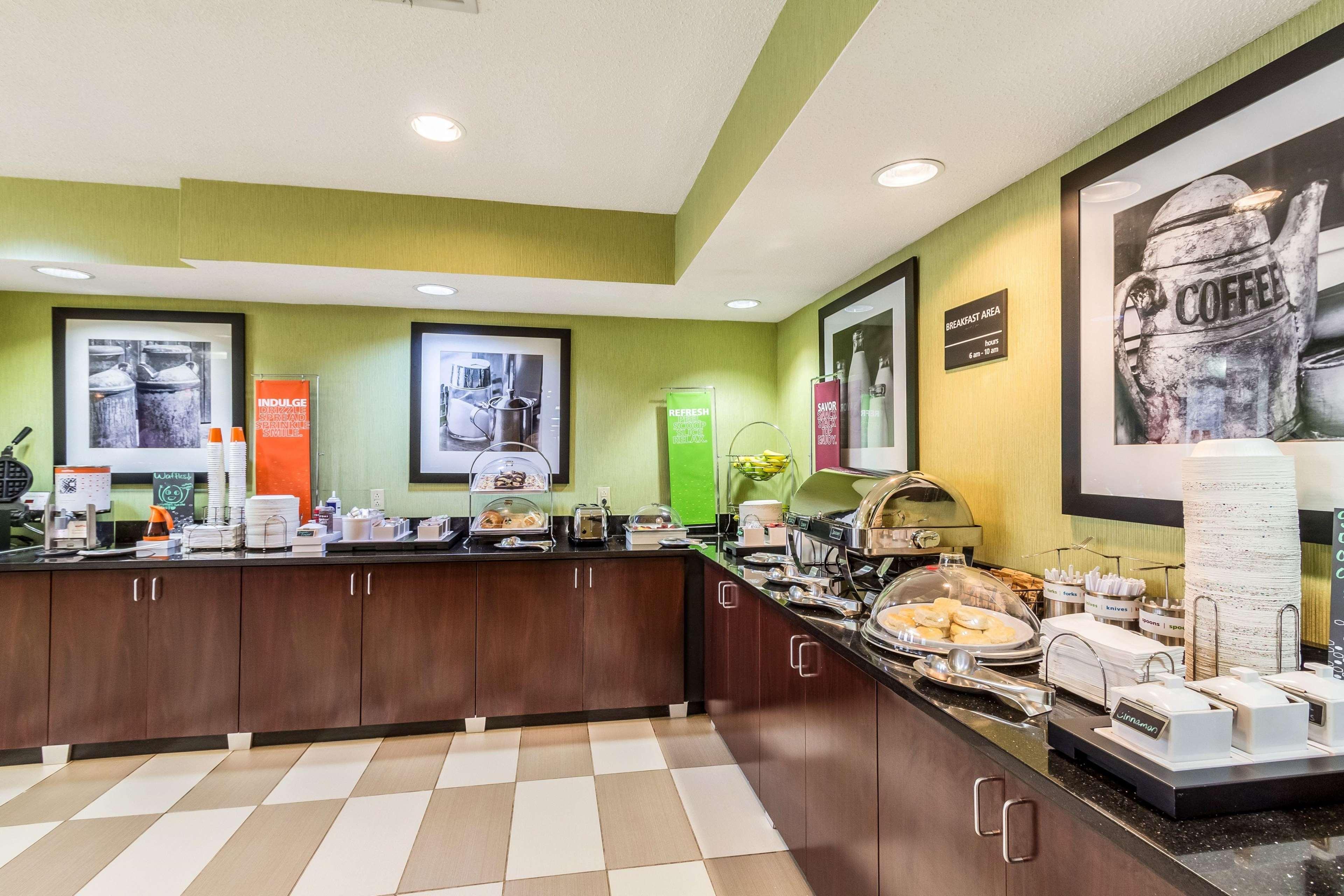 Hampton Inn Jackson Pearl Intrntl Airport Екстериор снимка