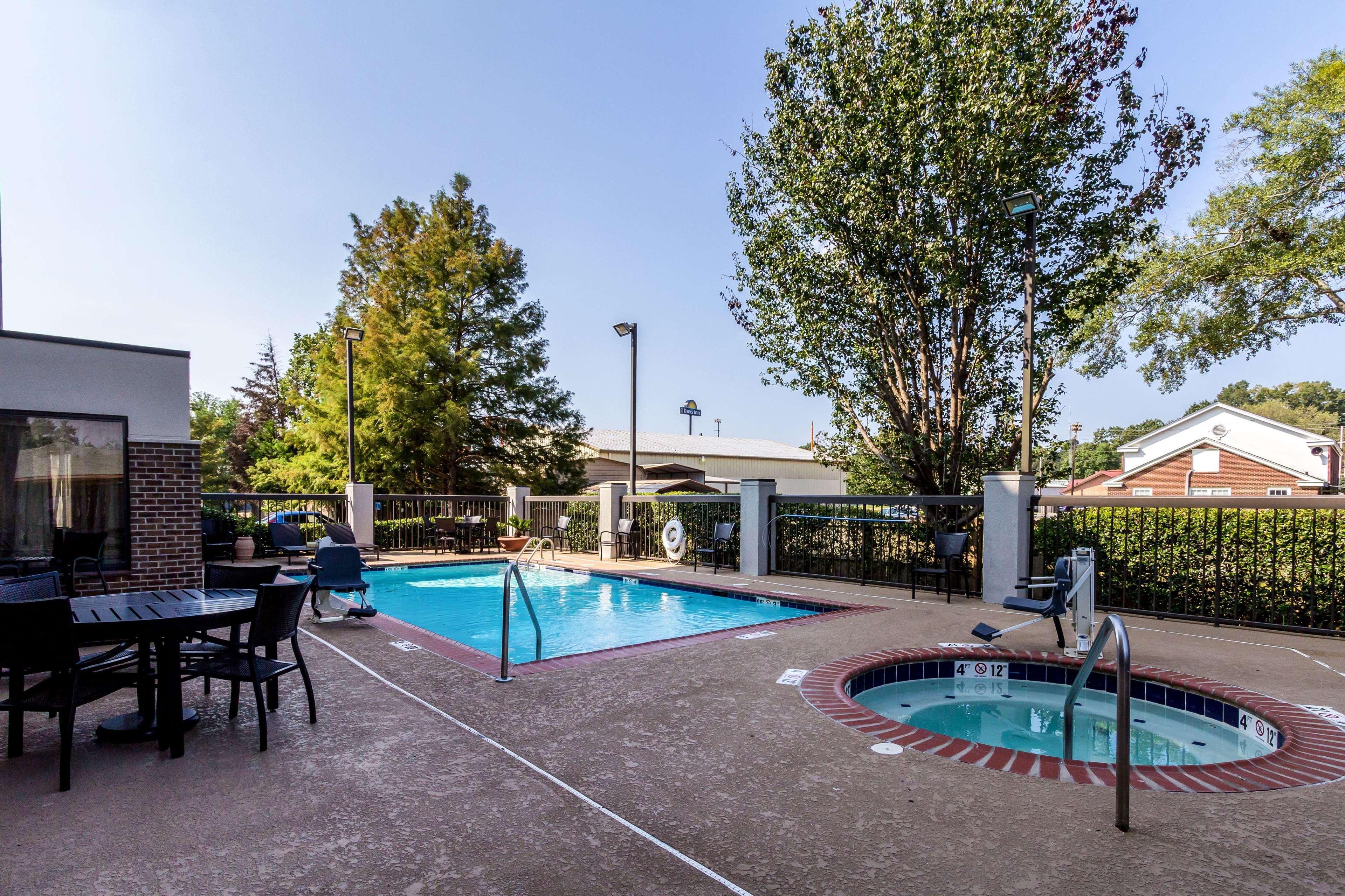 Hampton Inn Jackson Pearl Intrntl Airport Екстериор снимка