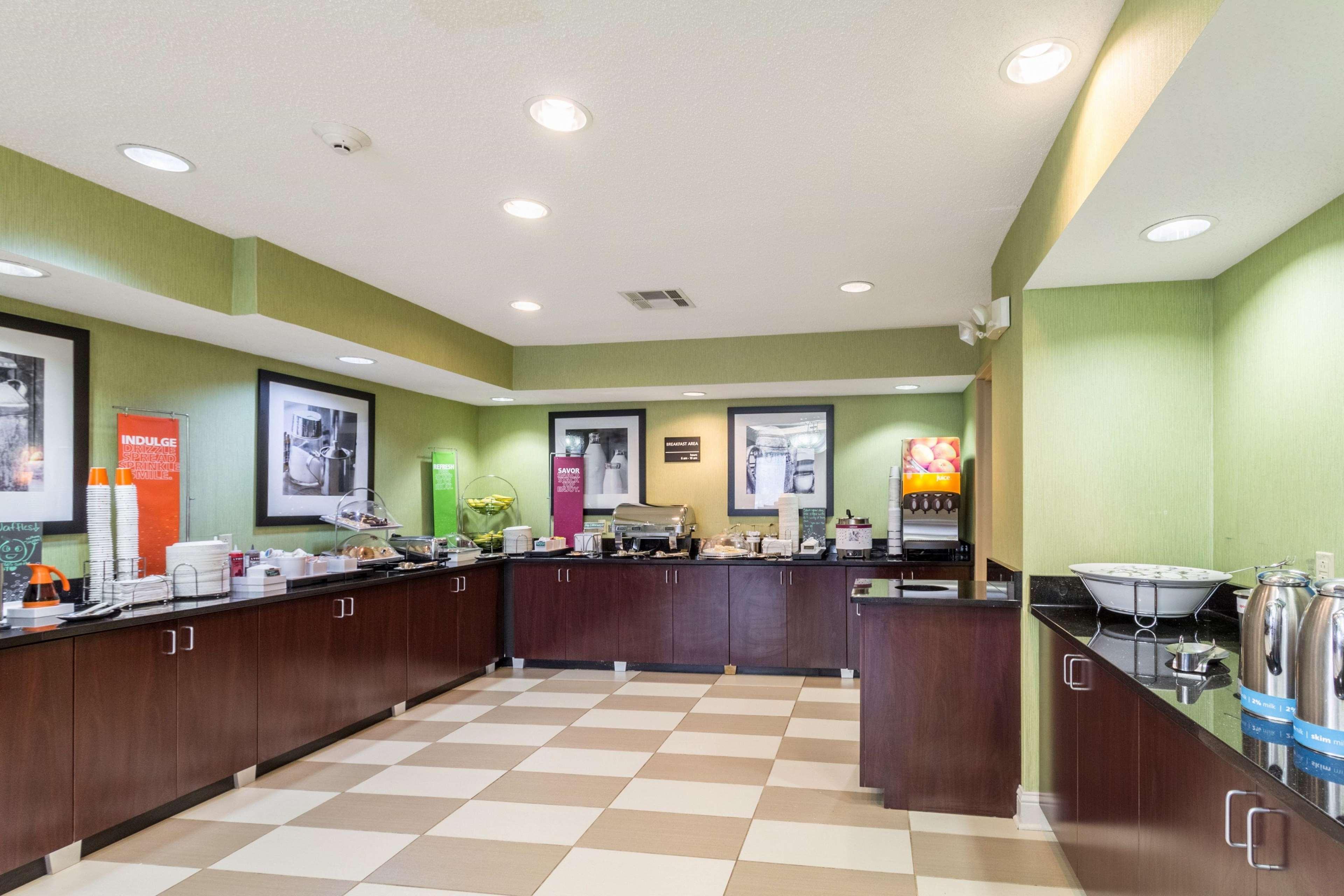 Hampton Inn Jackson Pearl Intrntl Airport Екстериор снимка