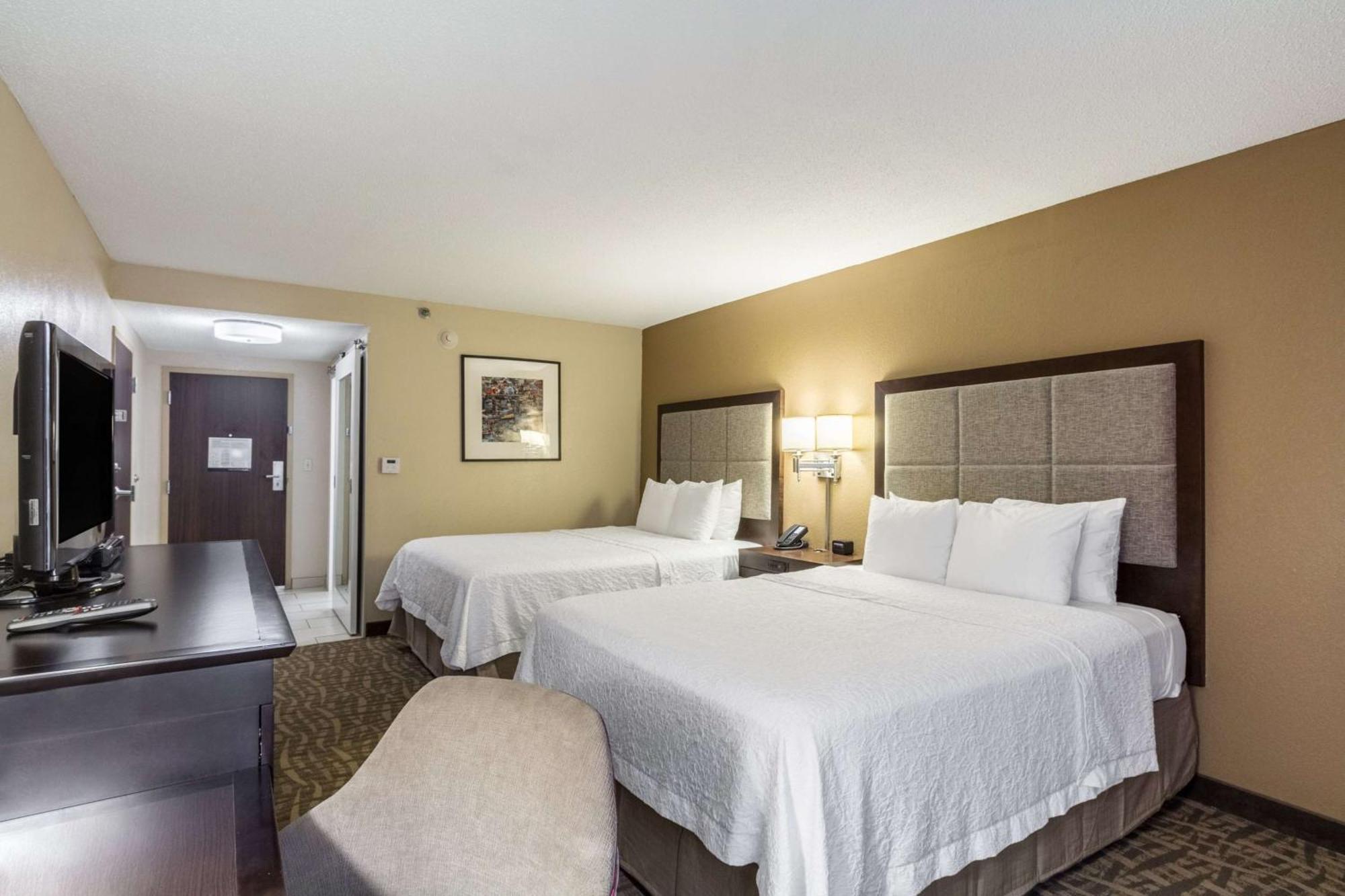 Hampton Inn Jackson Pearl Intrntl Airport Екстериор снимка