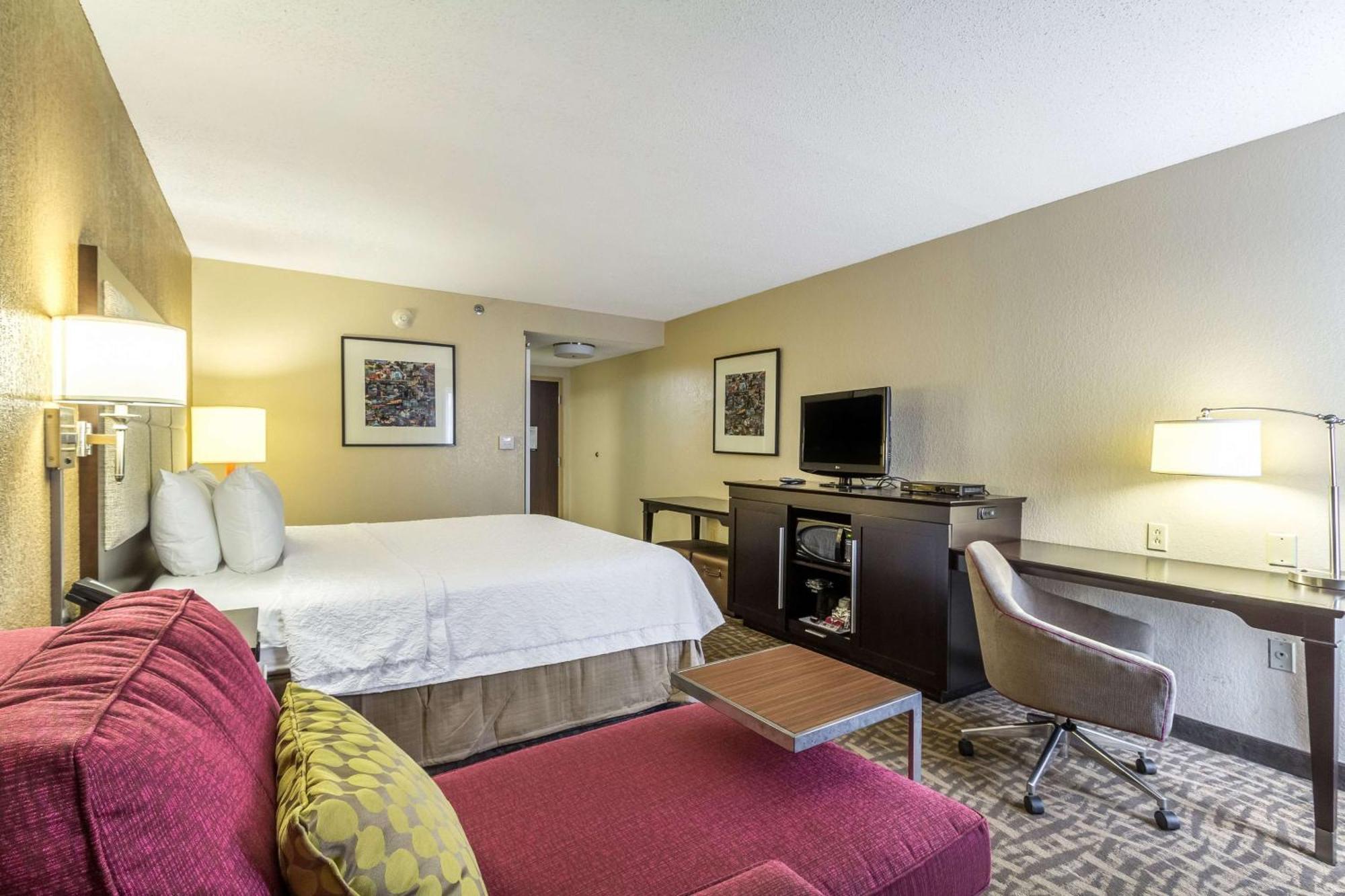Hampton Inn Jackson Pearl Intrntl Airport Екстериор снимка