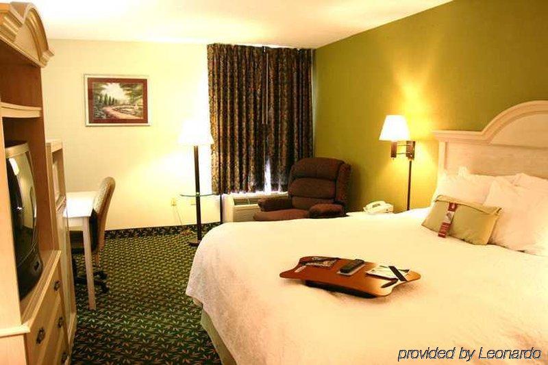 Hampton Inn Jackson Pearl Intrntl Airport Екстериор снимка