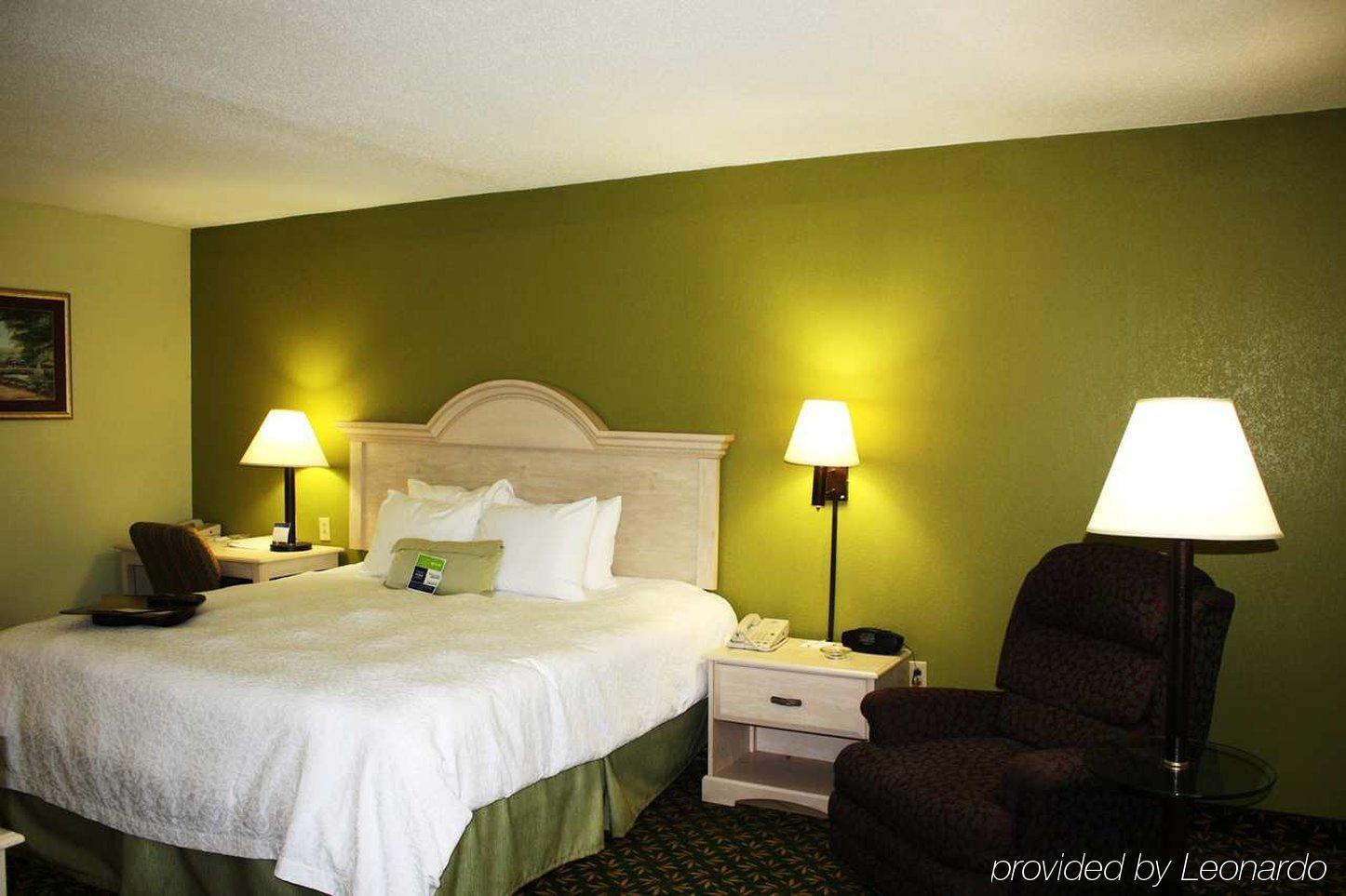 Hampton Inn Jackson Pearl Intrntl Airport Екстериор снимка