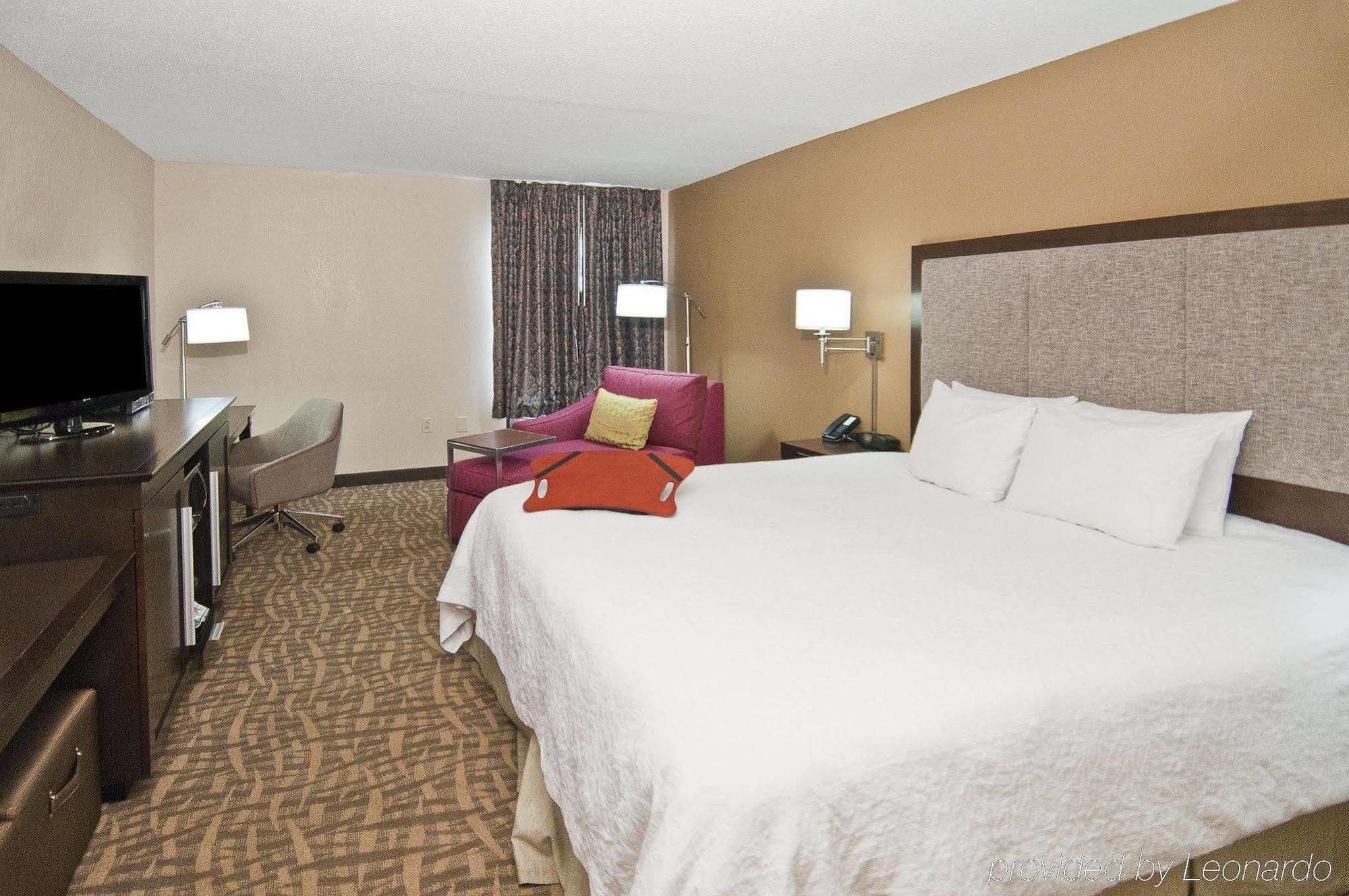 Hampton Inn Jackson Pearl Intrntl Airport Екстериор снимка