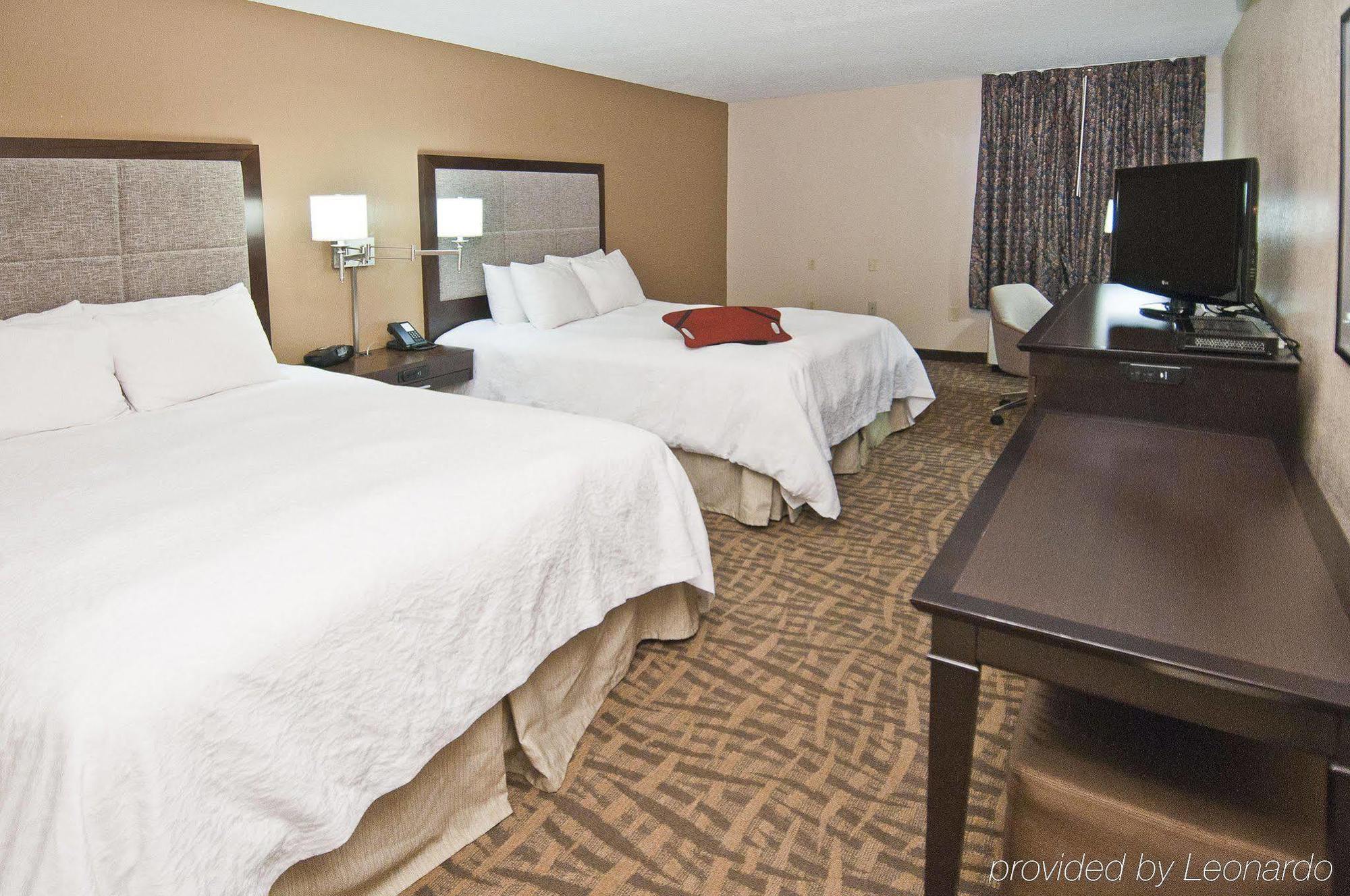 Hampton Inn Jackson Pearl Intrntl Airport Екстериор снимка